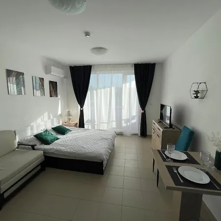 Hotel apartamentowy Admiral Plaza Słoneczny Brzeg