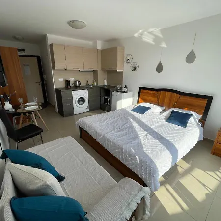 Hotel apartamentowy Admiral Plaza