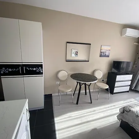 Aparthotel Admiral Plaza