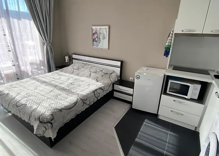 Aparthotel Admiral Plaza