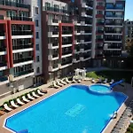 Aparthotel Admiral Plaza 3*