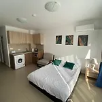 Admiral Plaza Aparthotel 3*