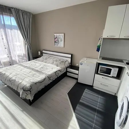 Aparthotel Admiral Plaza