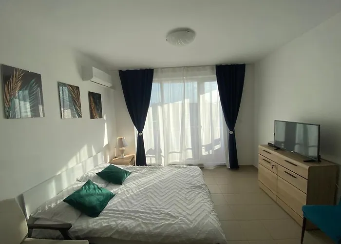 Aparthotel Admiral Plaza Sunny Beach