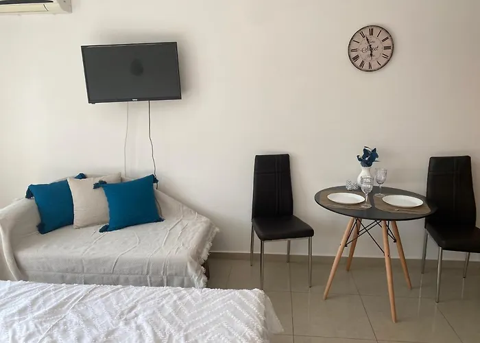 Aparthotel Admiral Plaza 3*