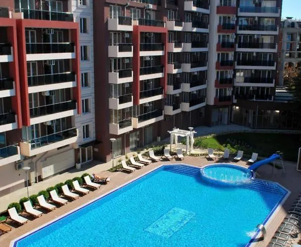 شقة فندقية Admiral Plaza 3*