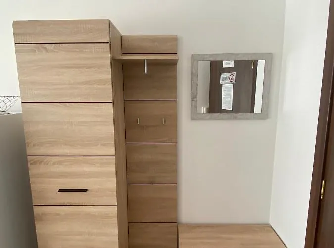 Admiral Plaza شقة فندقية 3*